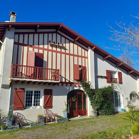 La Metairie De Biaudos Bed and Breakfast Εξωτερικό φωτογραφία
